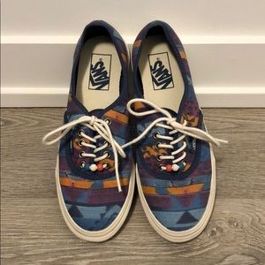 Vans Aztec Print Shoe Men’s Size 6/Women’s 7.5